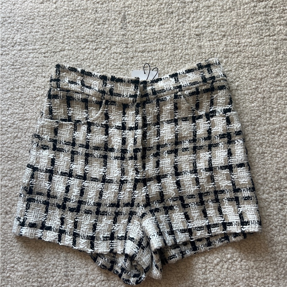 Zara Black and White High Waist Shorts